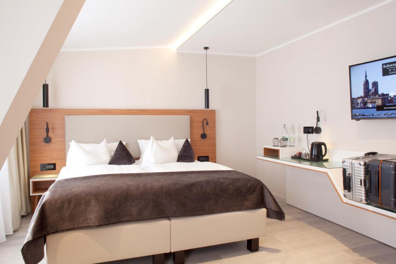 Hotel Schweriner Hof Stralsund Buitenkant foto