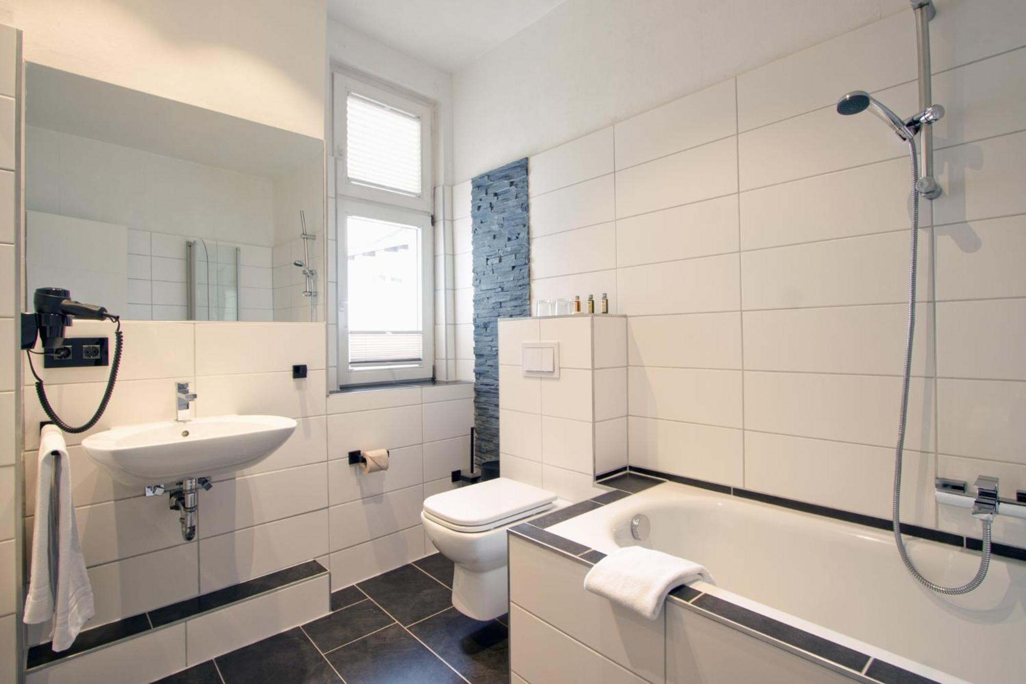 Hotel Schweriner Hof Stralsund Buitenkant foto