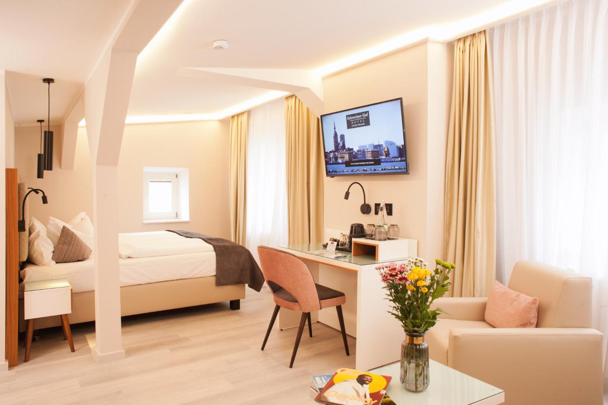 Hotel Schweriner Hof Stralsund Buitenkant foto
